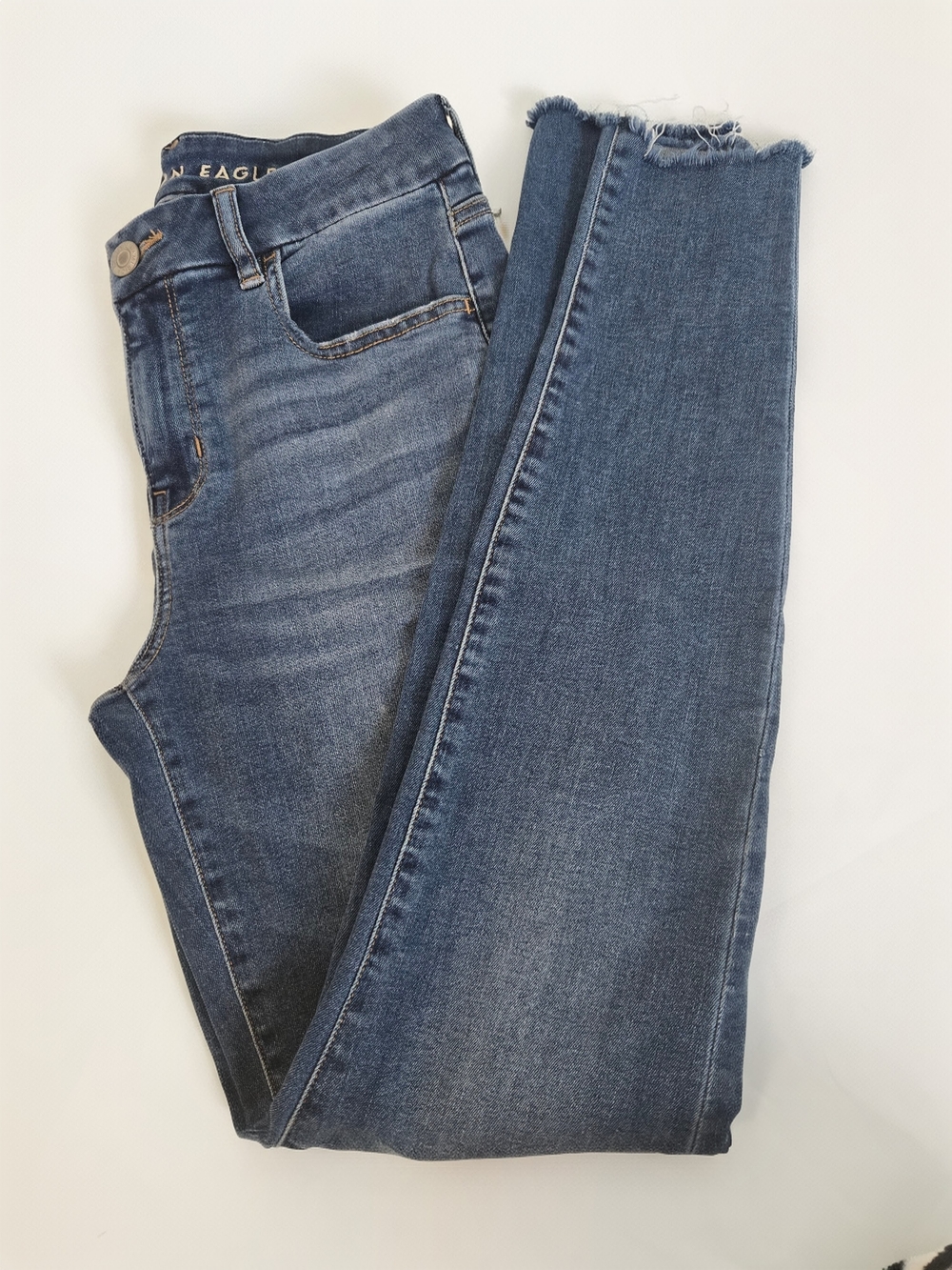 American Eagle Outfitters Skinny Blue Jeans with Frayed Hem & Stretch Women's 6